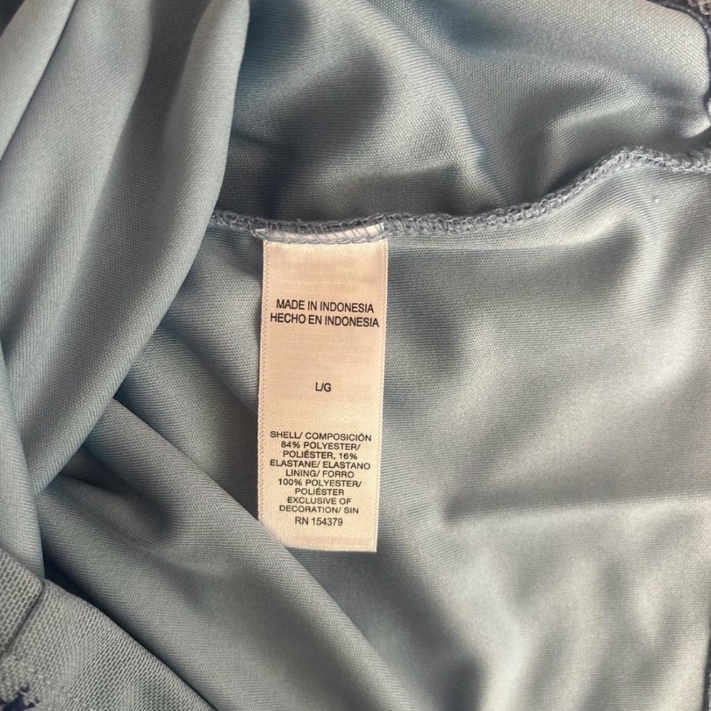 Aeropostale Blue Floral Blouse - Picture 6 of 6